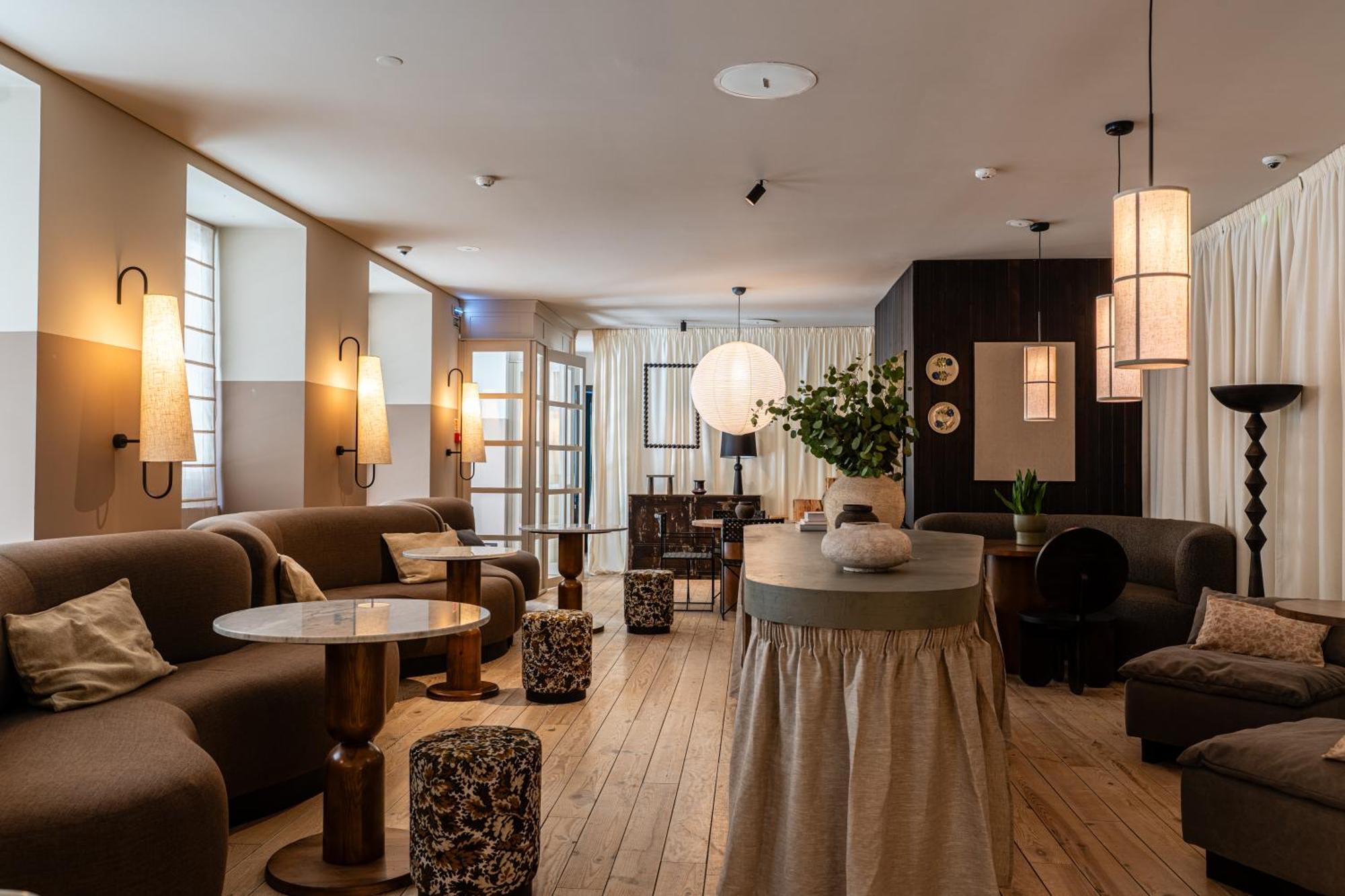Casa Teva Boutique By Chic&basic Hotel 4*